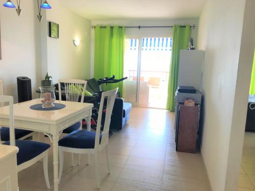 SPRZEDANE Apartament w Altea, 3 sypialnie - 205.000 euro (ref.0011)
