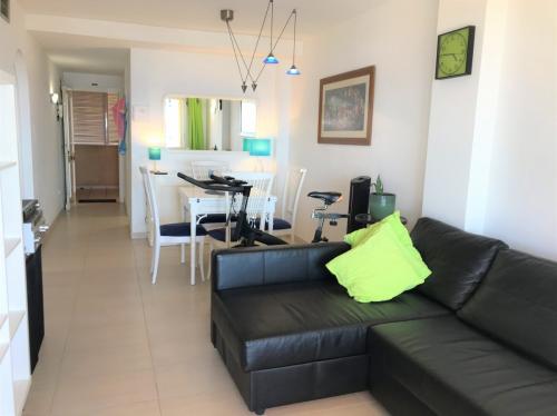 SPRZEDANE Apartament w Altea, 3 sypialnie - 205.000 euro  (ref.0011)