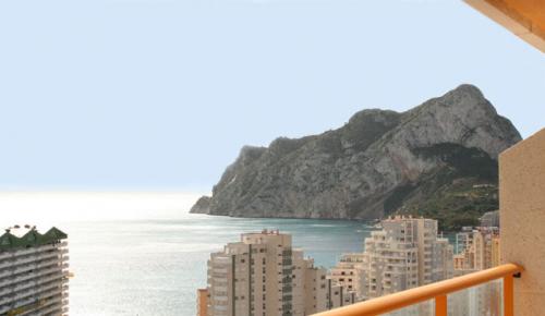 Atico w Calpe z widokiem na morze - 799.000 euro  (ref.ES001)