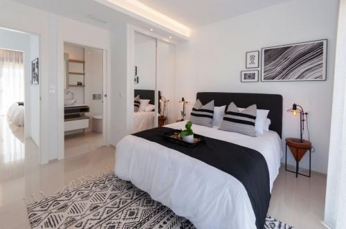 Nowa konstrukcja willa w Los Alcazares, 800 metrów do plaży - 430.000 euro (ref.0042) 